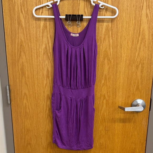 Dresses & Skirts - Purple Sleeveless Dress